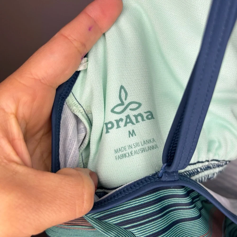 Prana Moorea Women's Tankini Swimsuit Top Size Medium‎ Flawed